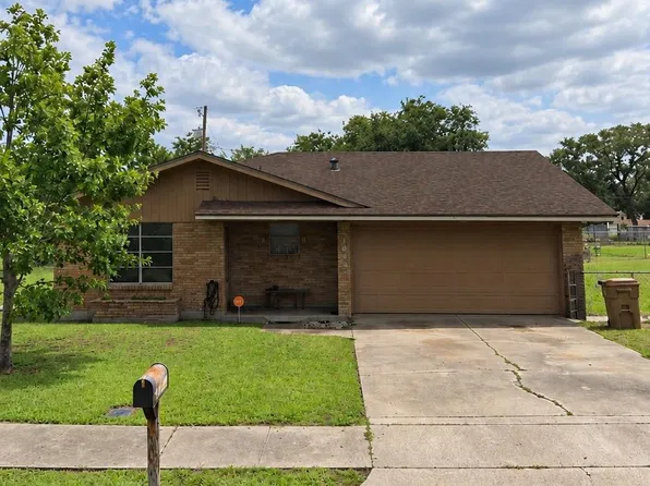 10681 Hurst Dr, Corpus Christi, TX 78410