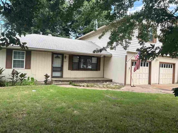 1604 Donahoe Dr, Ponca City, OK 74601