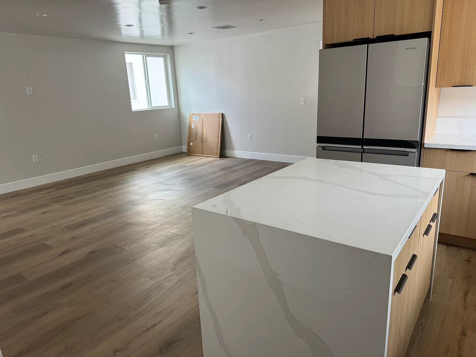 1 bed, 1.5 bath, 800 sqft, $3,100 — Photo 3