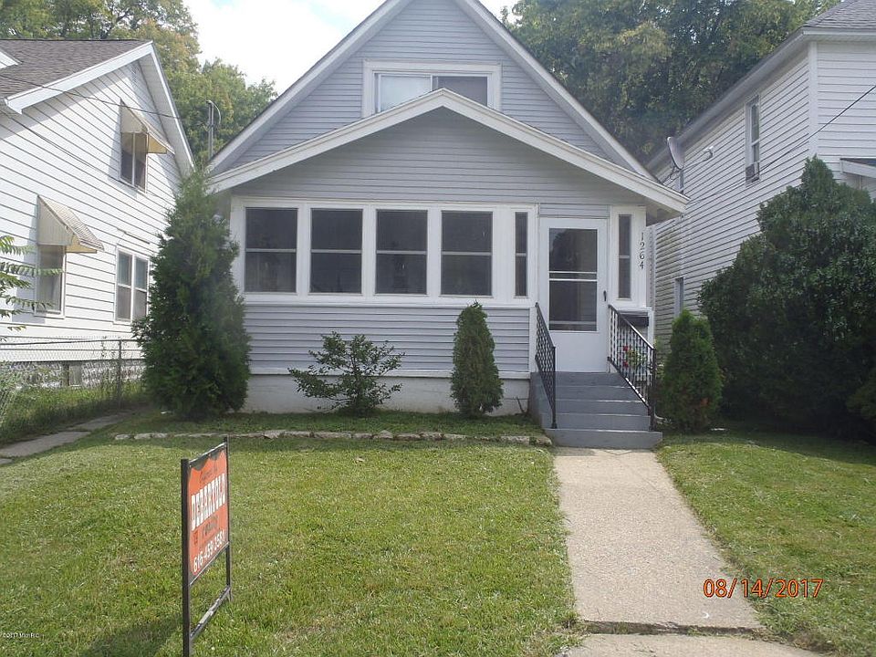 1st image of 1264 College Ave NE