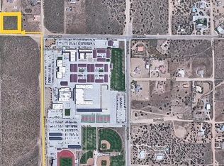 12596 El Centro Rd, Oak Hills, CA 92344