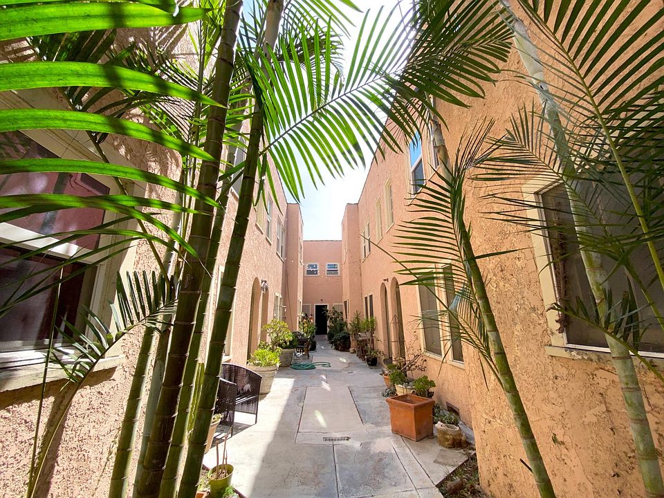 1st image of 2106 E Bermuda St #202