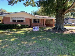 224 N College Rd, Lafayette, LA 70506