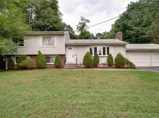 171 Manomet Ave, North Haven, CT 06473