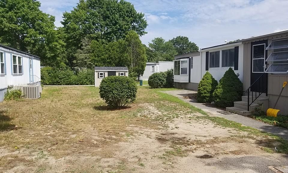 1st image of 7 Lydia Dr