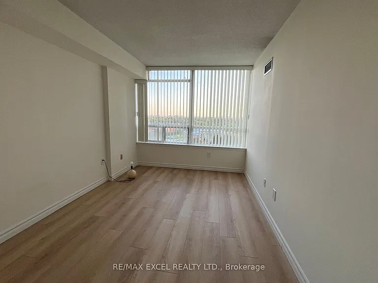 350 Alton Towers Cir #902 — Photo 15