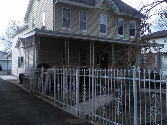 2nd image of 82 Montclair Ave #86