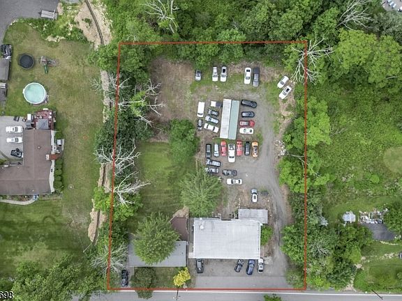 5th image of 117 Silver Lake Rd