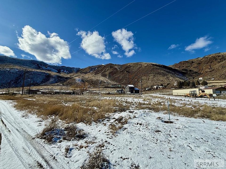 2nd image of 15 Pheasant Rd