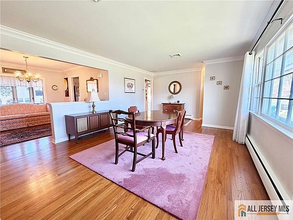 4th image of 5 Holmes Rd