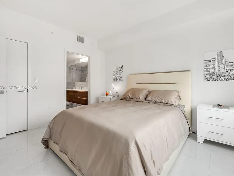 301 Altara Ave #824 — Photo 18
