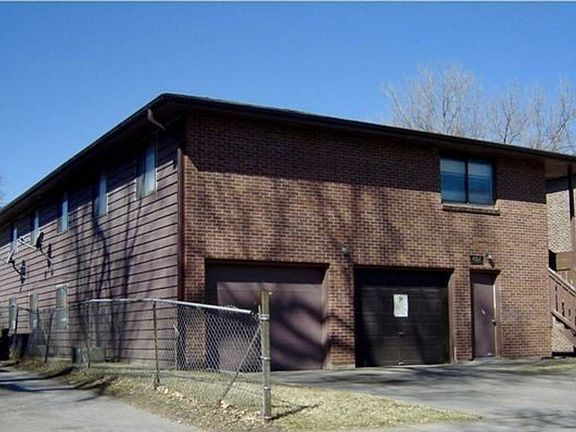 2nd image of 527 S 25th St #4