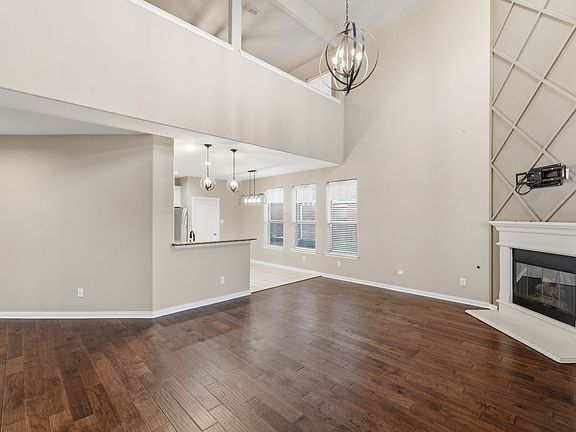 5th image of 2208 Gregory Creek Dr