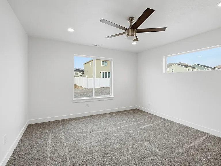 2305 N 3900 W — Photo 10