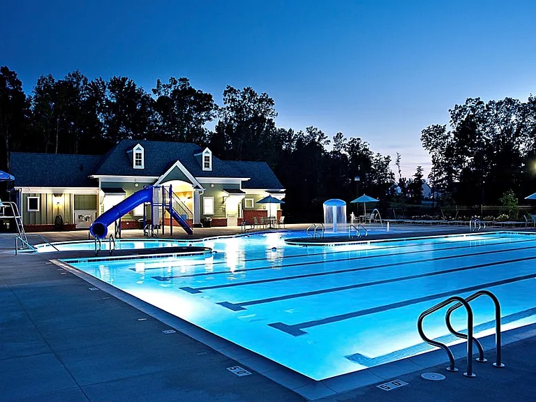 Pool 1