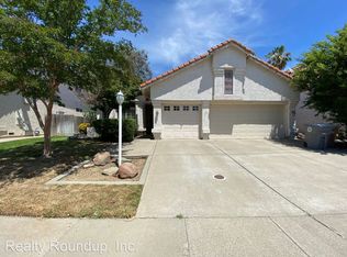 4413 Cornfield Way, Elk Grove, CA 95758