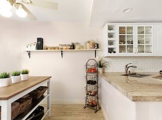 29753 Strawberry Hill Dr, Agoura Hills, CA 91301