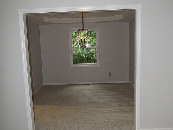 3rd image of 1592 Fawn Ct