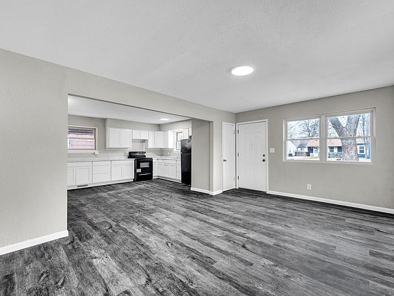 4th image of 1500 W Hamilton Street