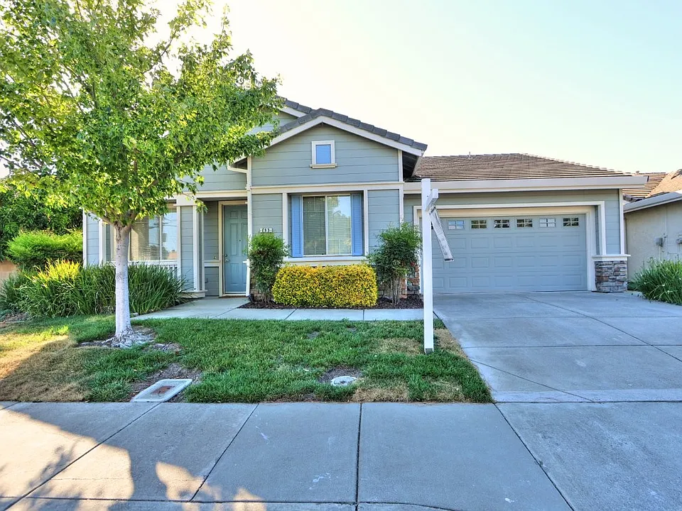 293 Mandarin Cir