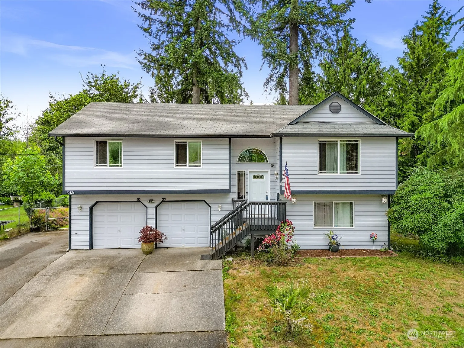 12326 Rainbow Drive photo 1