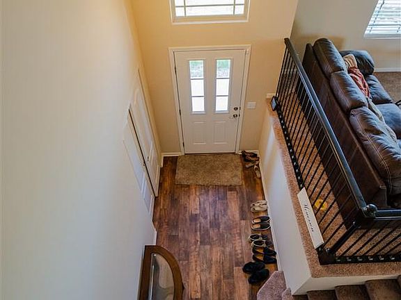 3rd image of 18601 Briar St