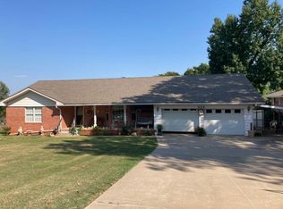 222 Highland Rd, Pauls Valley, OK 73075