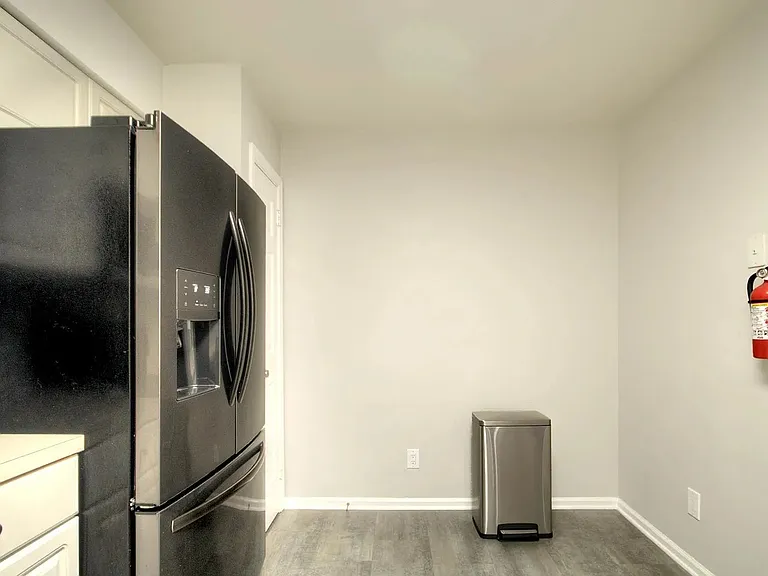 4402 Aberdeen Ln — Photo 16