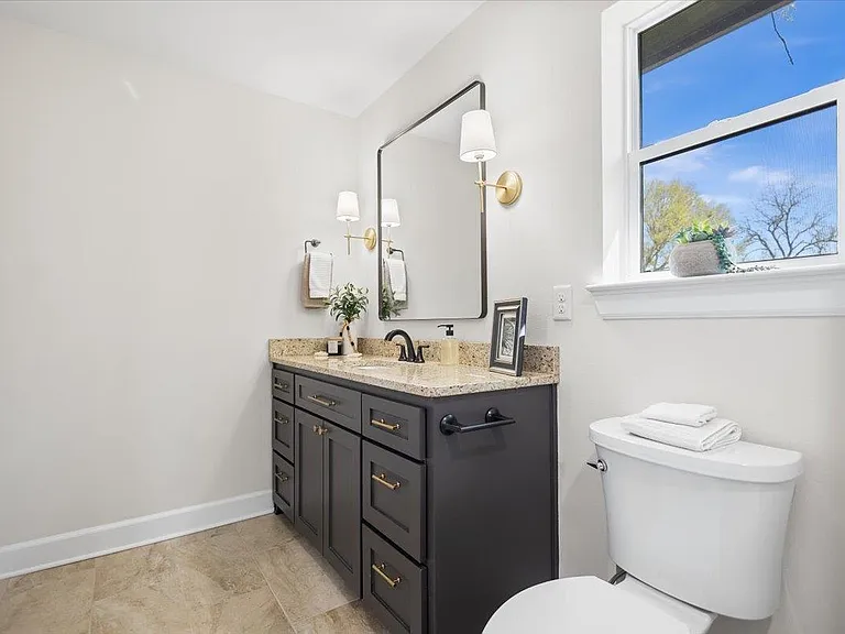405 S Short St — Photo 32