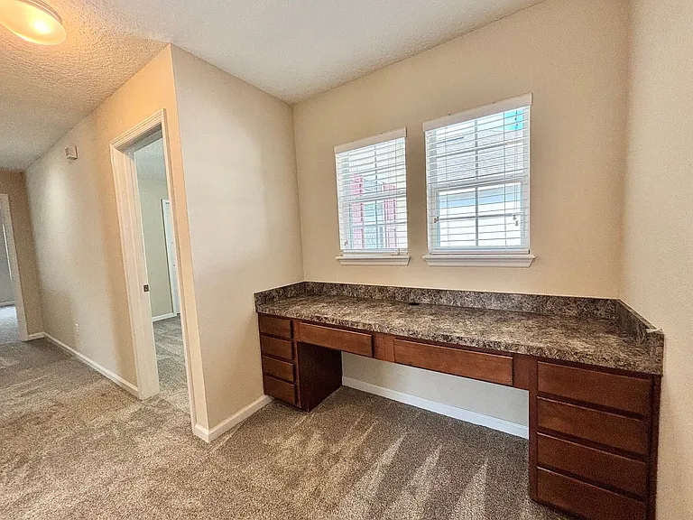 850 Quiet Stone Ln — Photo 27