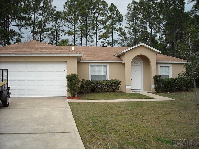1st image of 17 Radcliffe Dr
