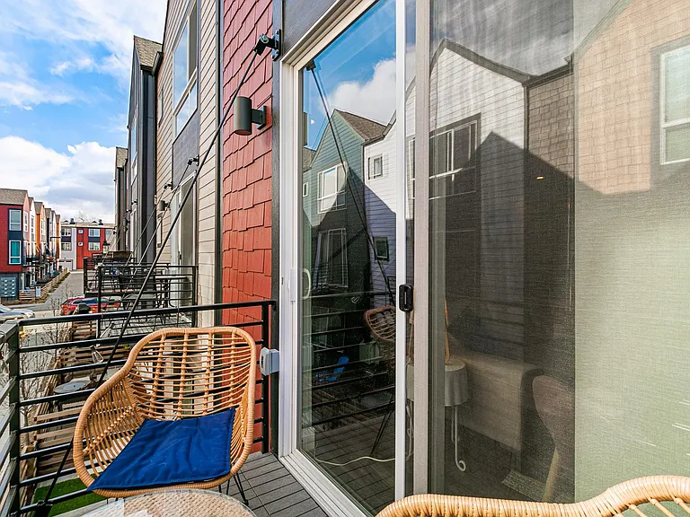 5656 W 11th Pl — Photo 6