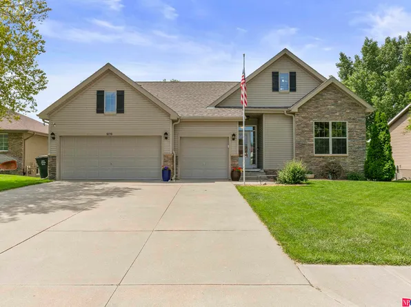 10710 S 215th St, Gretna, NE 68028