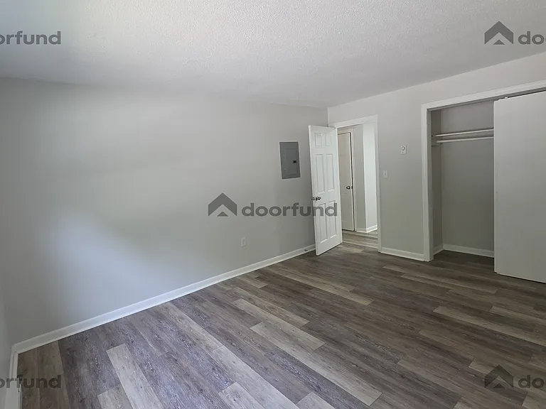 174 Columbus St #4 — Photo 6