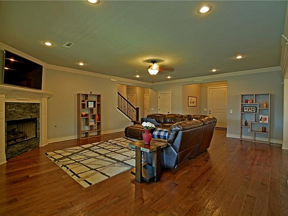 4th image of 5604 W Canopy Meadows Dr
