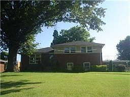 1st image of 740 Winthorne Dr