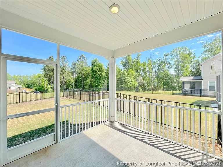282 Creekhaven Dr — Photo 25