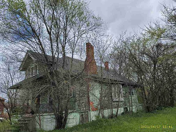 8846 Mackinaw