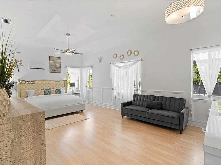 16601 SW 87th Ct — Photo 35
