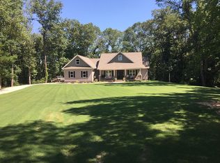 331 James Rd, Gadsden, AL 35903