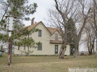8967 Knox Ave SW, Howard Lake, MN 55349