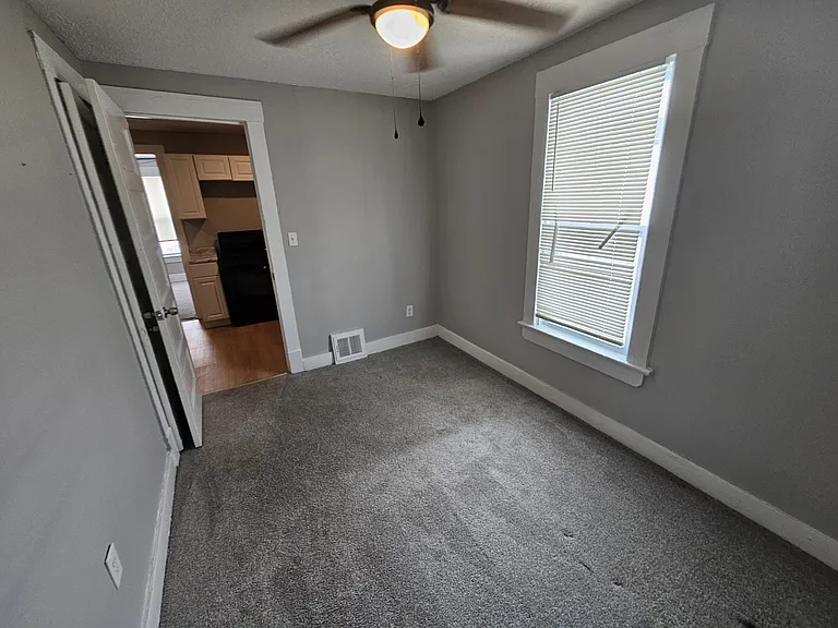 4520 Bush Ave #1 — Photo 8