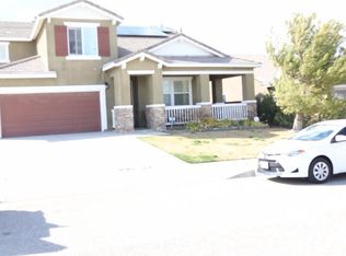 11524 Beachcomber Ln, Victorville, CA 92392