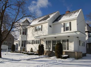 45 Maplewood Ave, Pittsfield, MA 01201