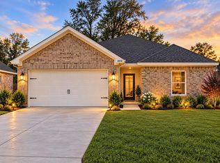 204 Jones Rd, Lake Charles, LA 70611
