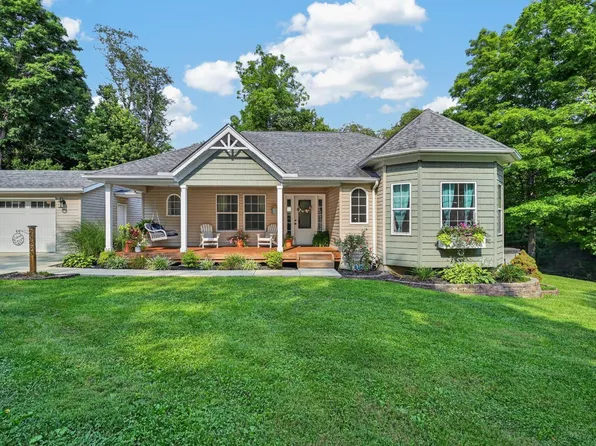 23893 Tobit Ln, Lawrenceburg, IN 47025