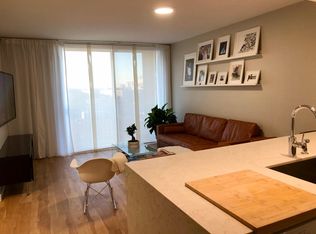218 NW 12th Ave APT 900, Miami, FL 33128