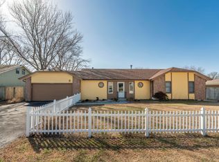1002 Amy Ln, Ozark, MO 65721