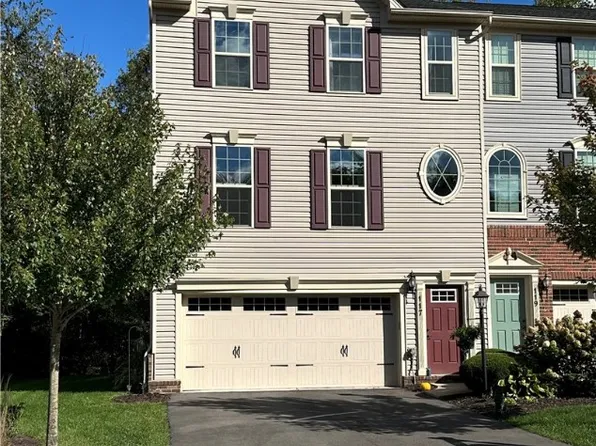 117 Arbor Trail Dr, Mc Kees Rocks, PA 15136