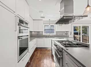 297 2nd St FLOOR 2, Jersey City, NJ 07302